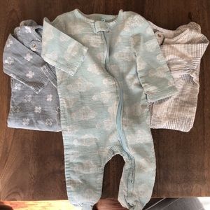 Aden + Anais onesie bundle